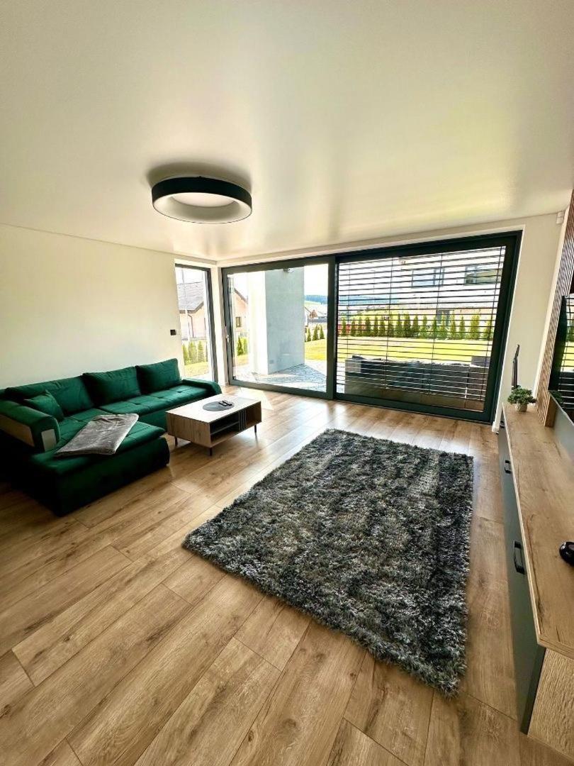 Luxury Apartments Maly Slavkov ภายนอก รูปภาพ